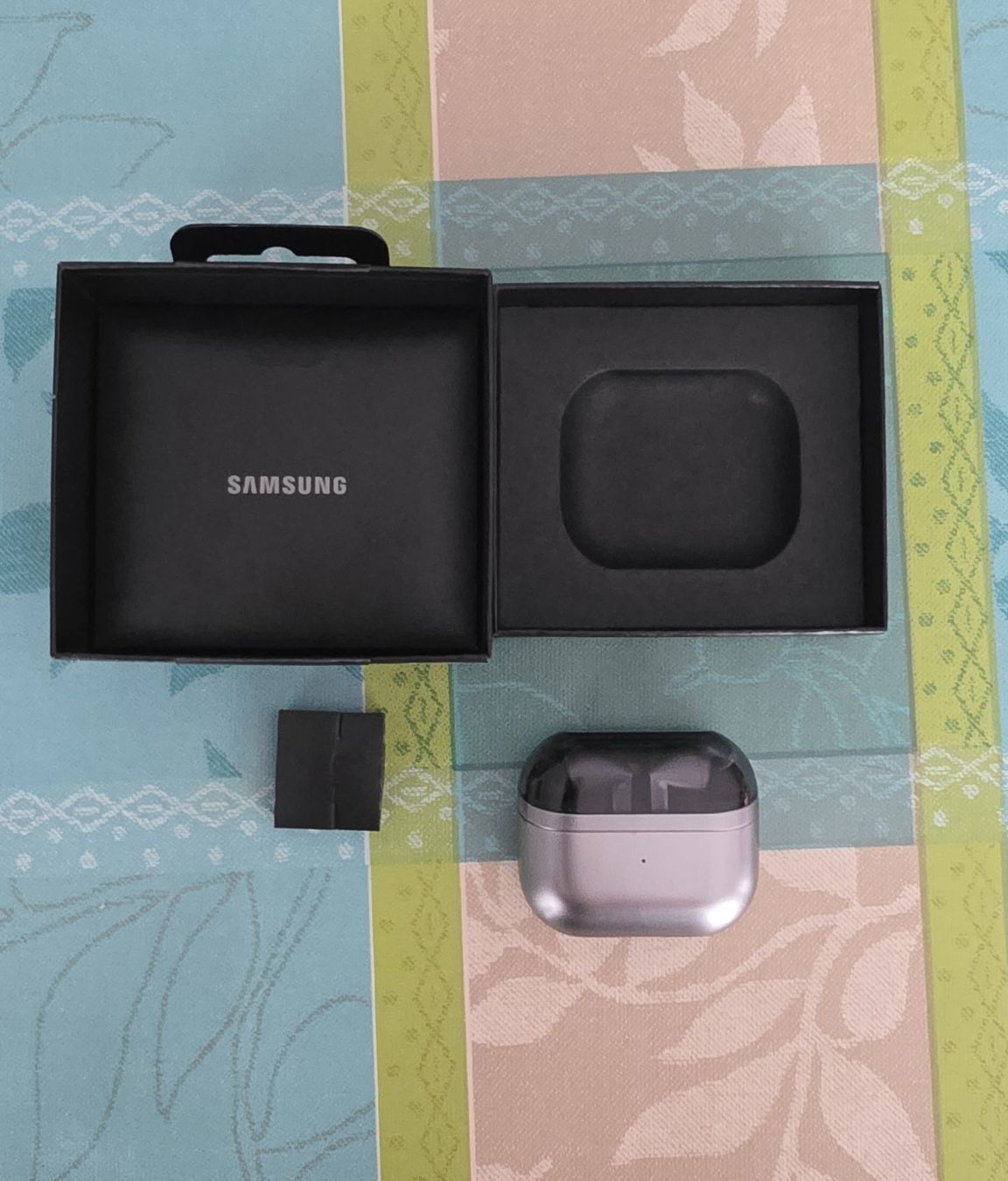 Samsung Kopfhörer: Samsung Galaxy Buds3 Pro Silber – Gebraucht aus Winterthur von Florian_Haller 1