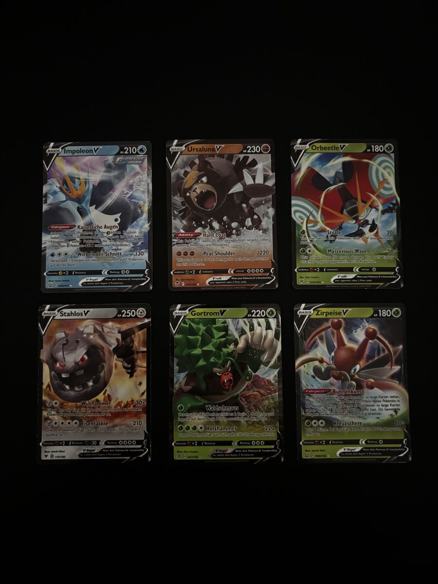 Pokémon Carte collezionabili: VMax Pokémon Konvolut – Usato da Sissach venduto da Geopatral
