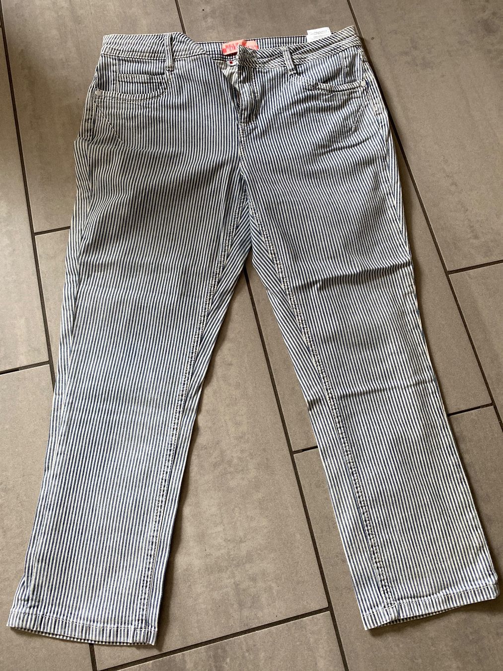 Pantaloni: Street one Hose – Usato da Bleienbach venduto da Dbeno