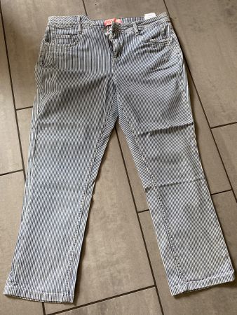 Street one Hose