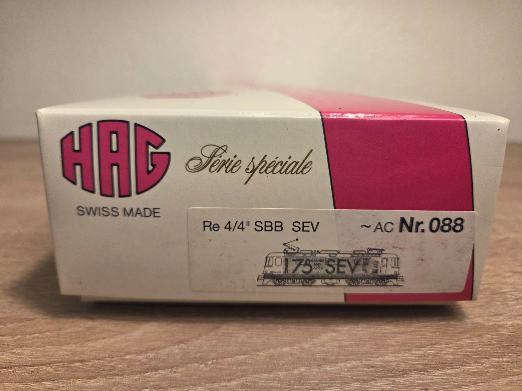 Hag Modellini di ferrovie: Hag 088 E-Lok Re 4/4" SEV SBB H0 – Usato da St-Aubin-Sauges venduto da Lo_Go 7