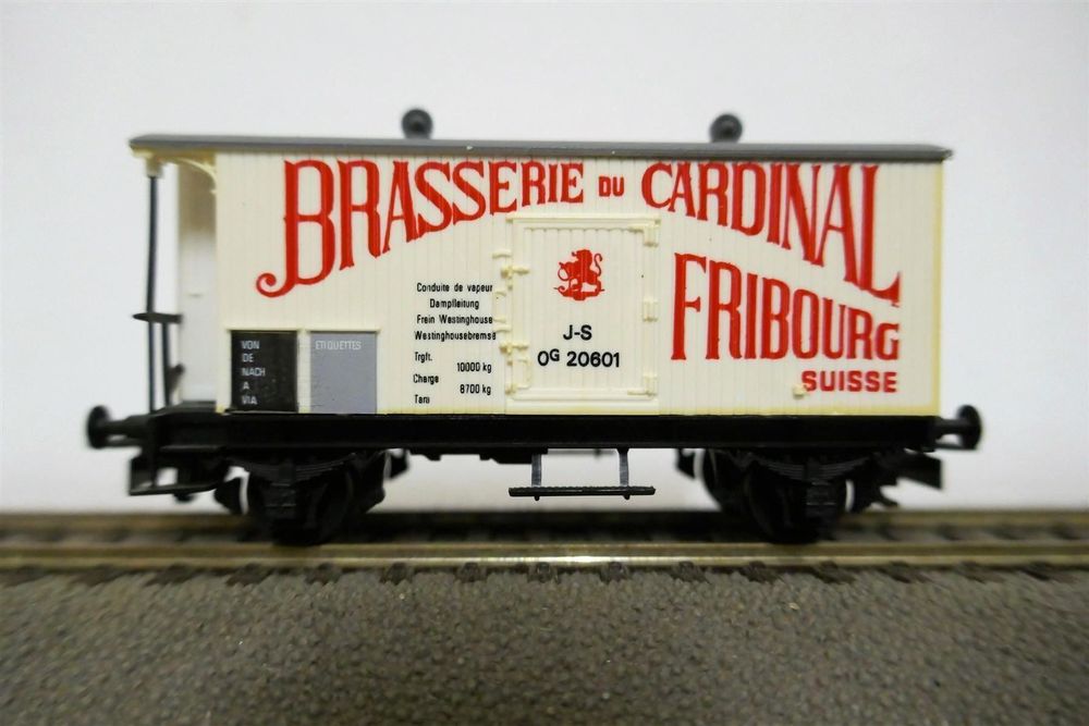 Wagon Frigorifique Ruco HO Brasserie Du Cardinal, Réf 002104, Comme Neuf Sous Plexi