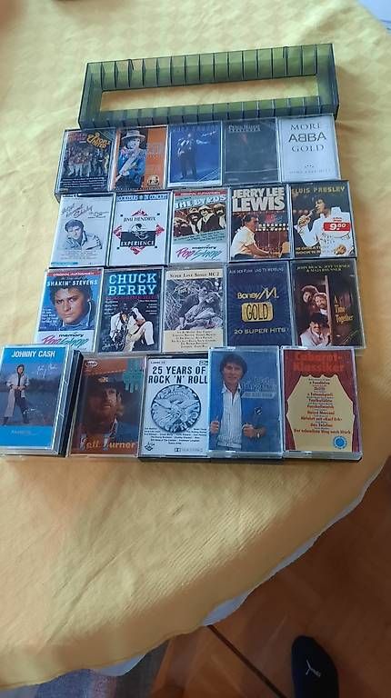 Musicassette: Diverse Kassetten  – Usato da Schaffhausen venduto da lin_r6yz