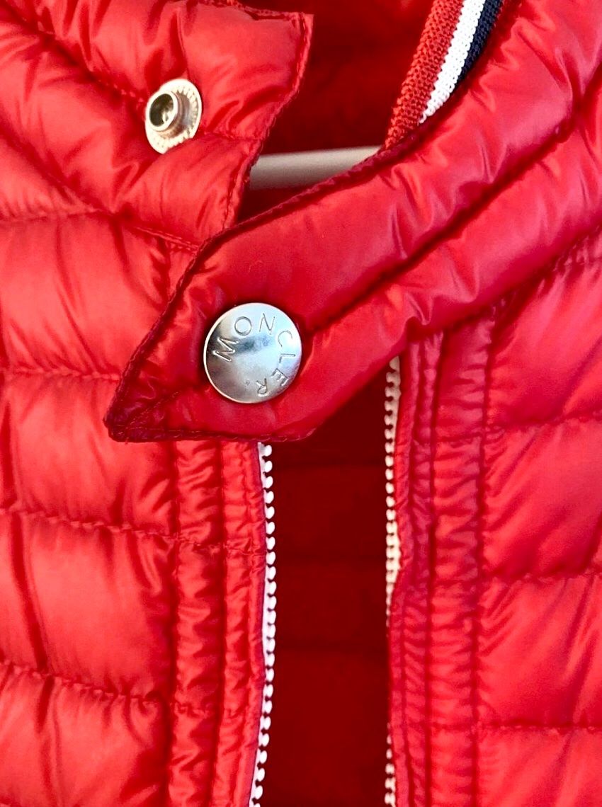 Moncler Jacken: *MONCLER* Daunen Jacke rot 40 – Gebraucht aus Pully von Surflime 3