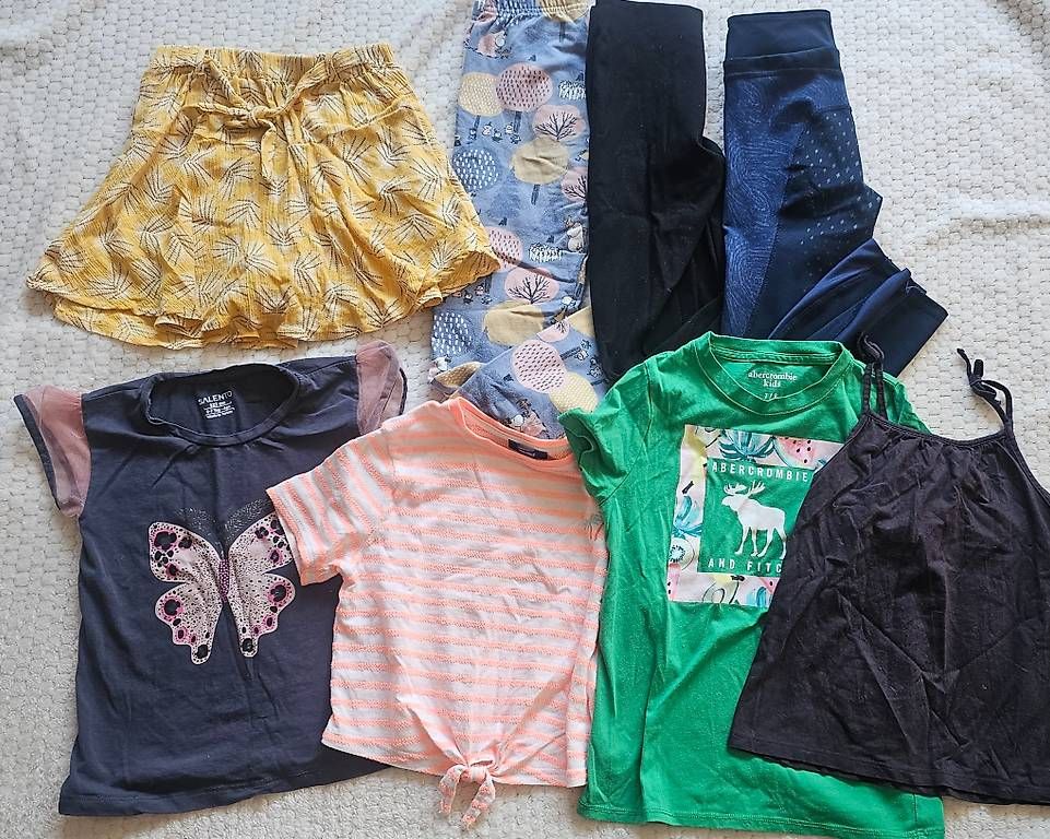 Lotti & Set di vestiti: Mädchenkleiderpaket Gr. 122/128 – Usato da Thun venduto da ninuschga 3
