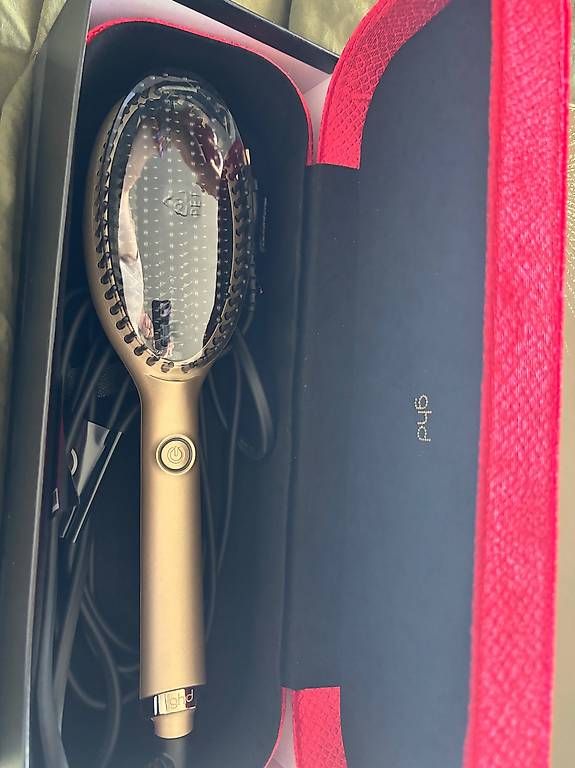 Altro per la cura dei capelli: ghd glide smoothing hot brush – Usato da Jona venduto da Sunshine0137 1