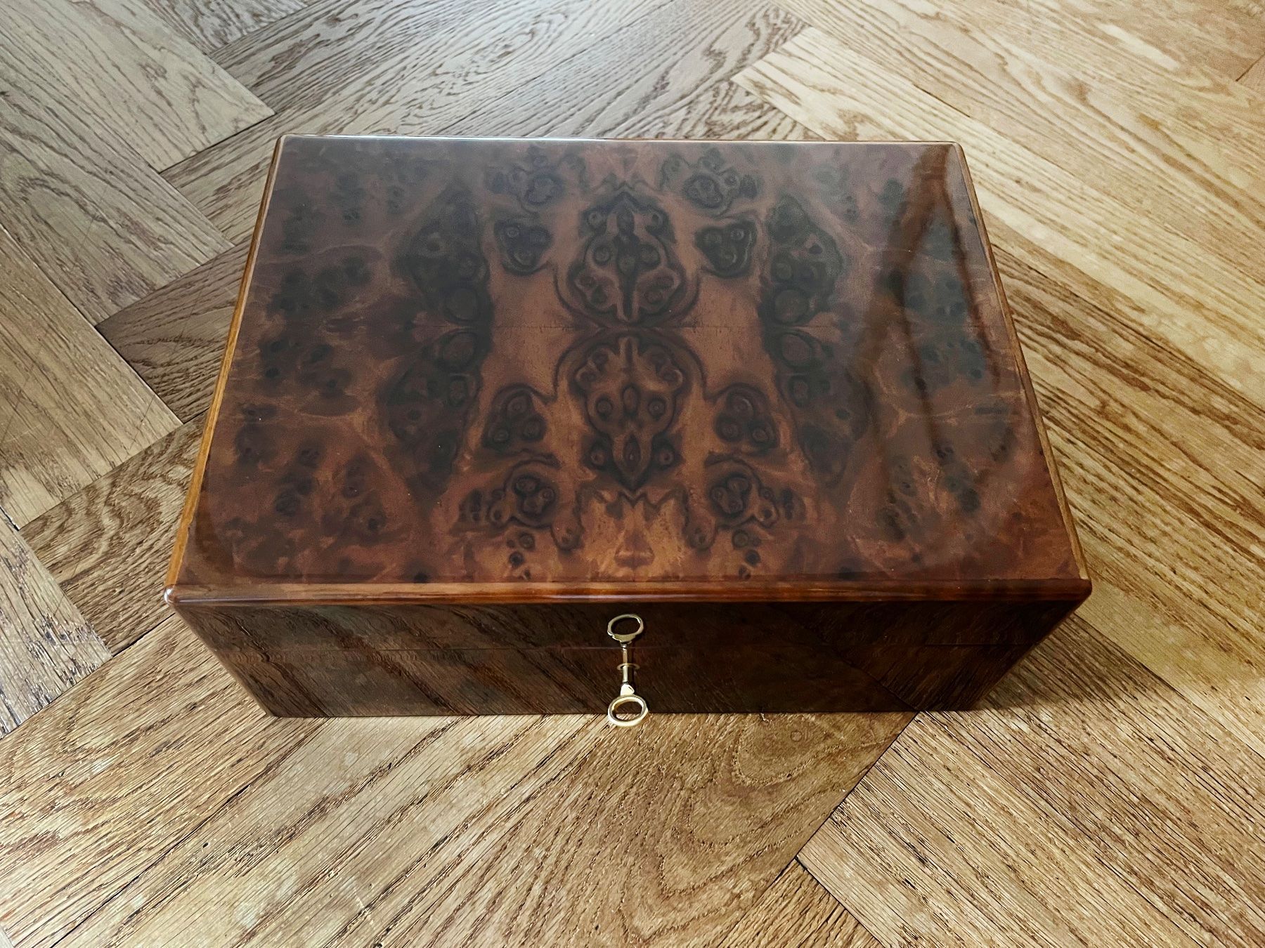 Davidoff Humidor per sigari: ZINO humidor – Usato da LAUSANNE venduto da PUMPERNICKEL3