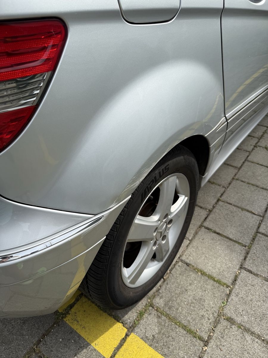 Mercedes-Benz Automobili: Mercedes B-Klasse Silber – Difettoso da Zürich venduto da chi_xhq5 9