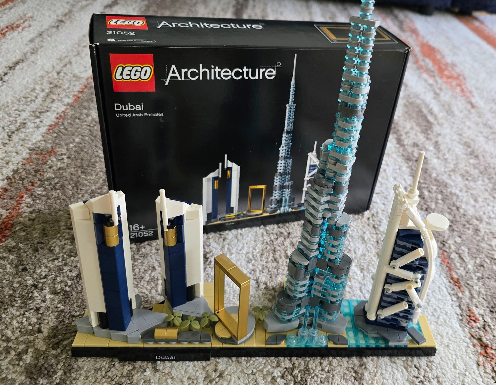 Lego Kit di costruzioni: LEGO Architecture Dubai 21052 – Nuovo (secondo la descrizione) da Wabern venduto da Irakene