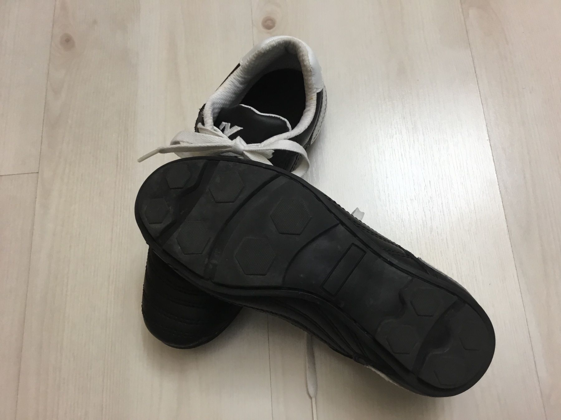 Navyboot Herrenschuhe: Navyboot Sneaker schwarz Grösse 37 – Neu (gemäss Beschreibung) aus Oberhof von Hibrzel 1