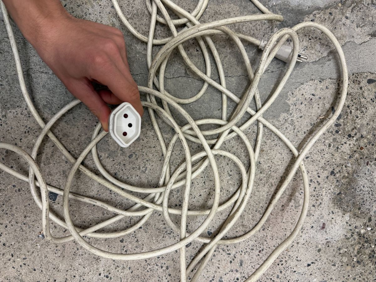 Kabel: Power Cable 10m – Gebraucht aus Zürich von fio_hcd2