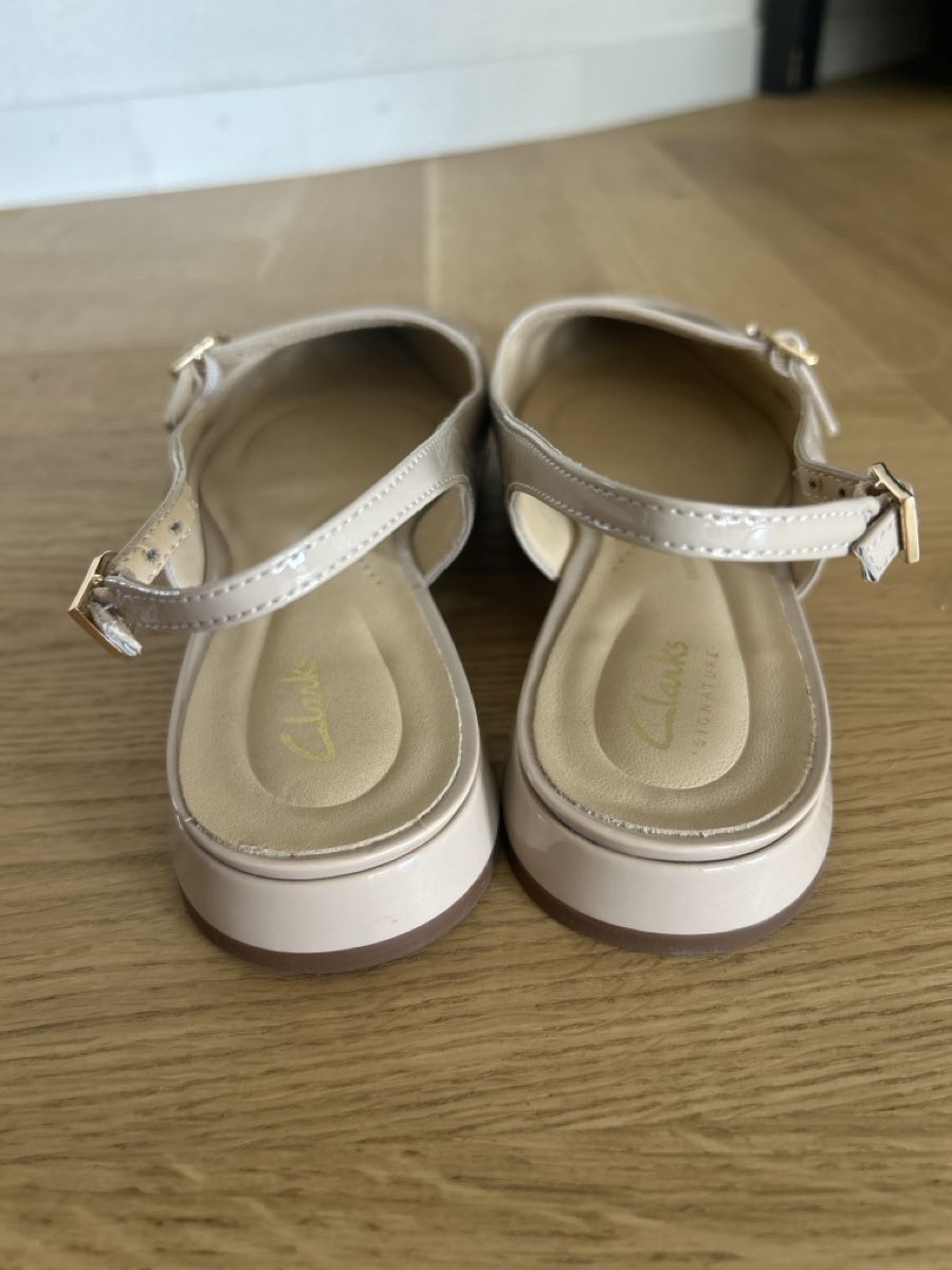 Scarpe da donna: Clarks Slingbacks – Nuovo (secondo la descrizione) da Lenzburg venduto da Quaefiebat 3