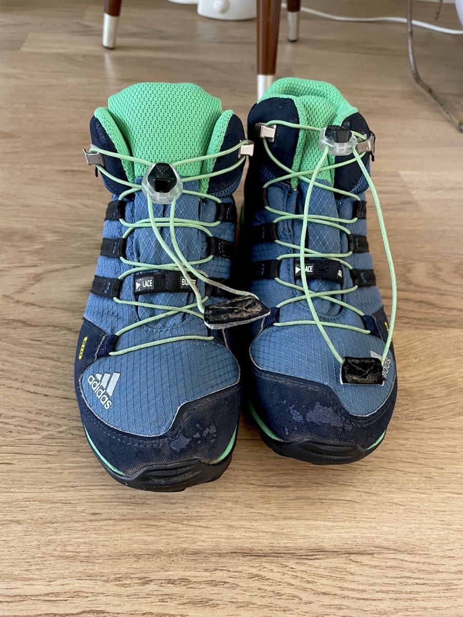 Adidas Schuhe für Jungen: Adidas Terrex | Wanderschuhe | Gore-Tex | Grösse 34 – Gebraucht aus Zürich von samira12382 1