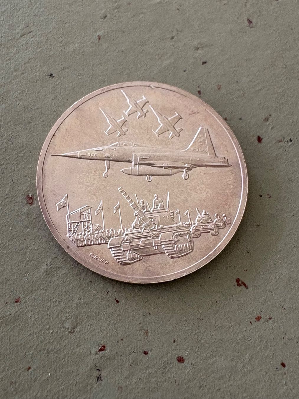 Medaillen: Emmen Silbermedaille Defilee Felddivision 8 1981 – Neu (gemäss Beschreibung) aus Zürich von mysilvercoin