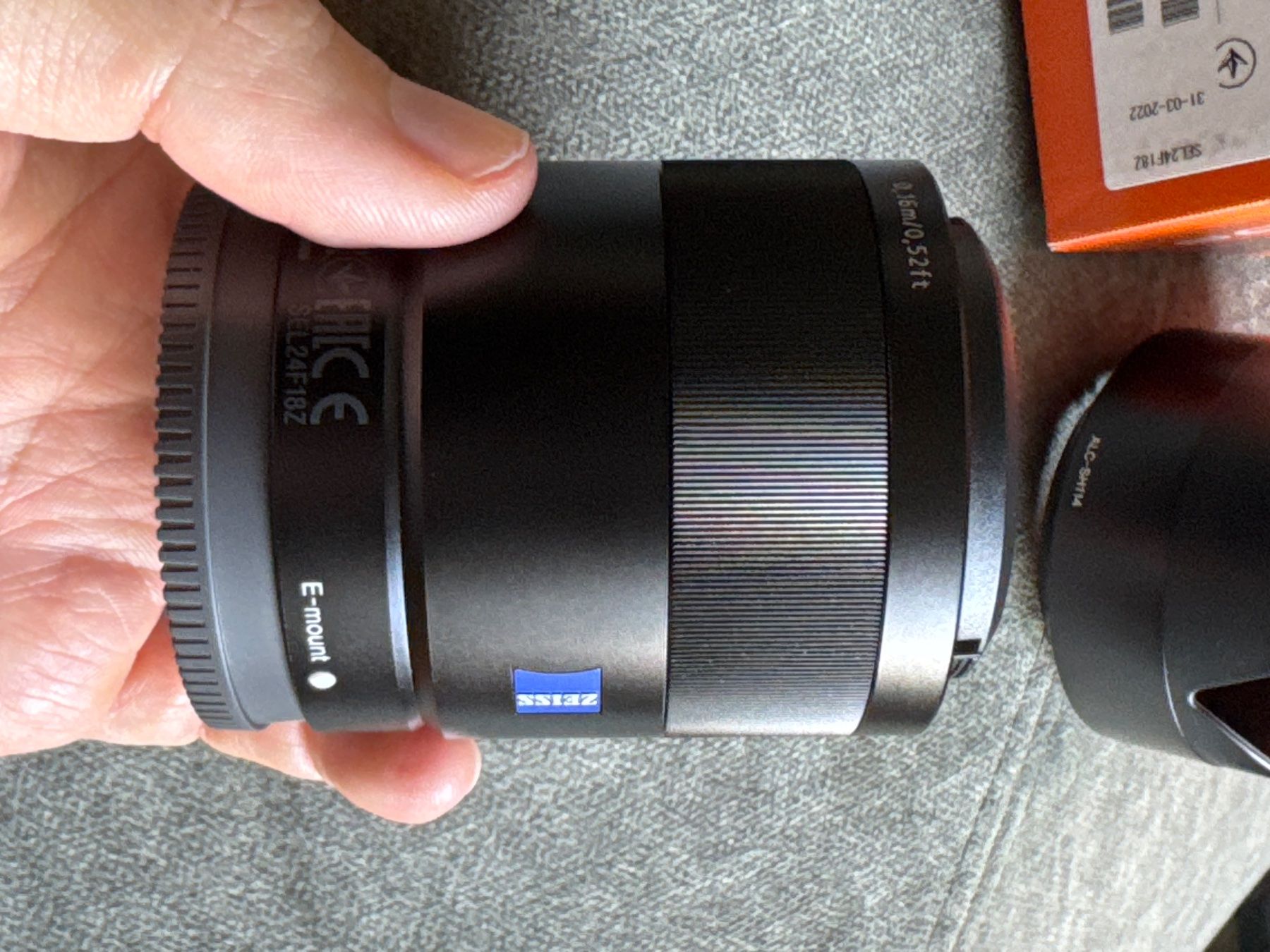Sony Obiettivi: SEL24F18Z Sony E-mount 24mm F1.8 ZA – Usato da Basel venduto da jsa_6fqz 1