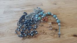 Lot diverser Schmuck