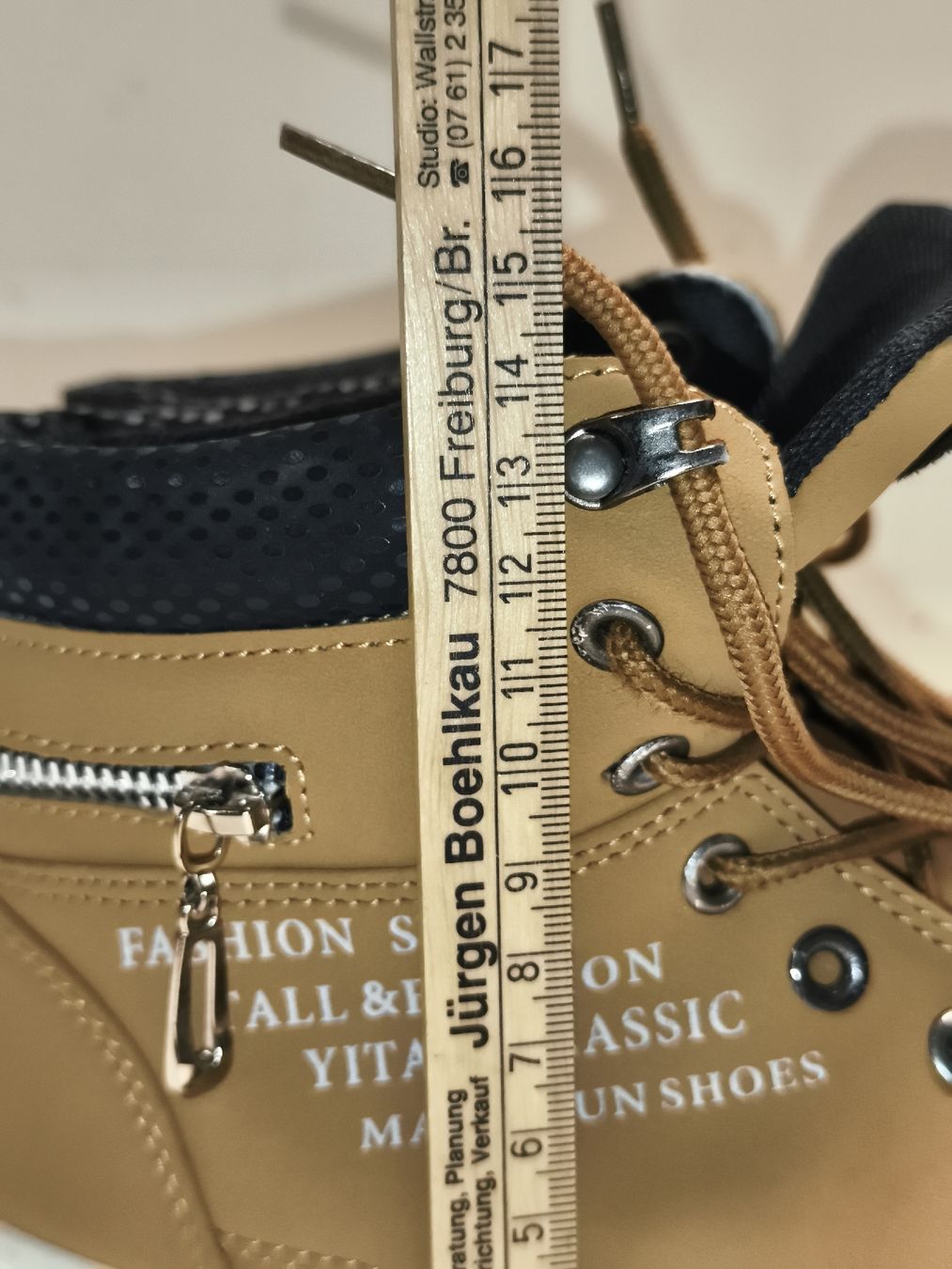 Scarpe da uomo: Topmodische Freizeit-Boots braun, Grösse 41(em77) – Usato da Künten venduto da Schnaepplihuus 8