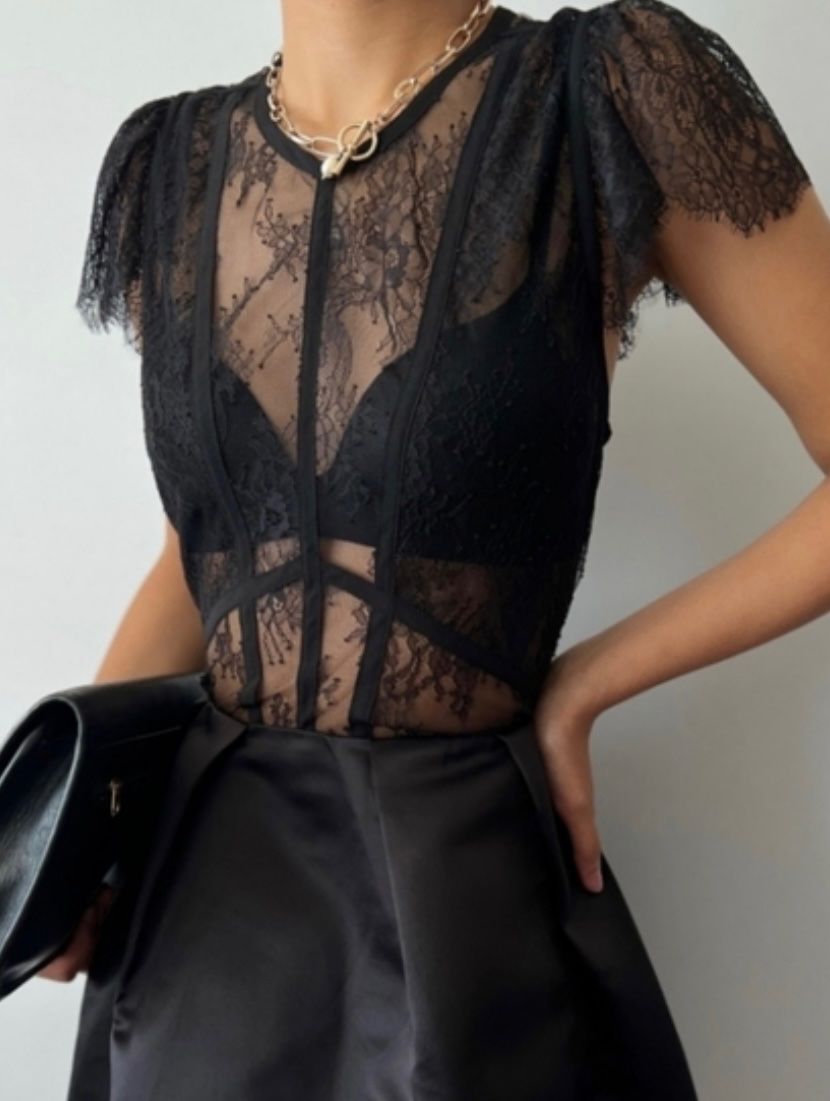 Sandro Kleider: Beautiful Sandro lace dress size 2 – Neu und originalverpackt aus Genève von Bella_909 9