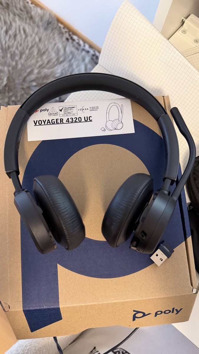 Kopfhörer: Poly Headset Voyager 4320 UC – Neu (gemäss Beschreibung) aus Romanshorn von ele_n8sz 1