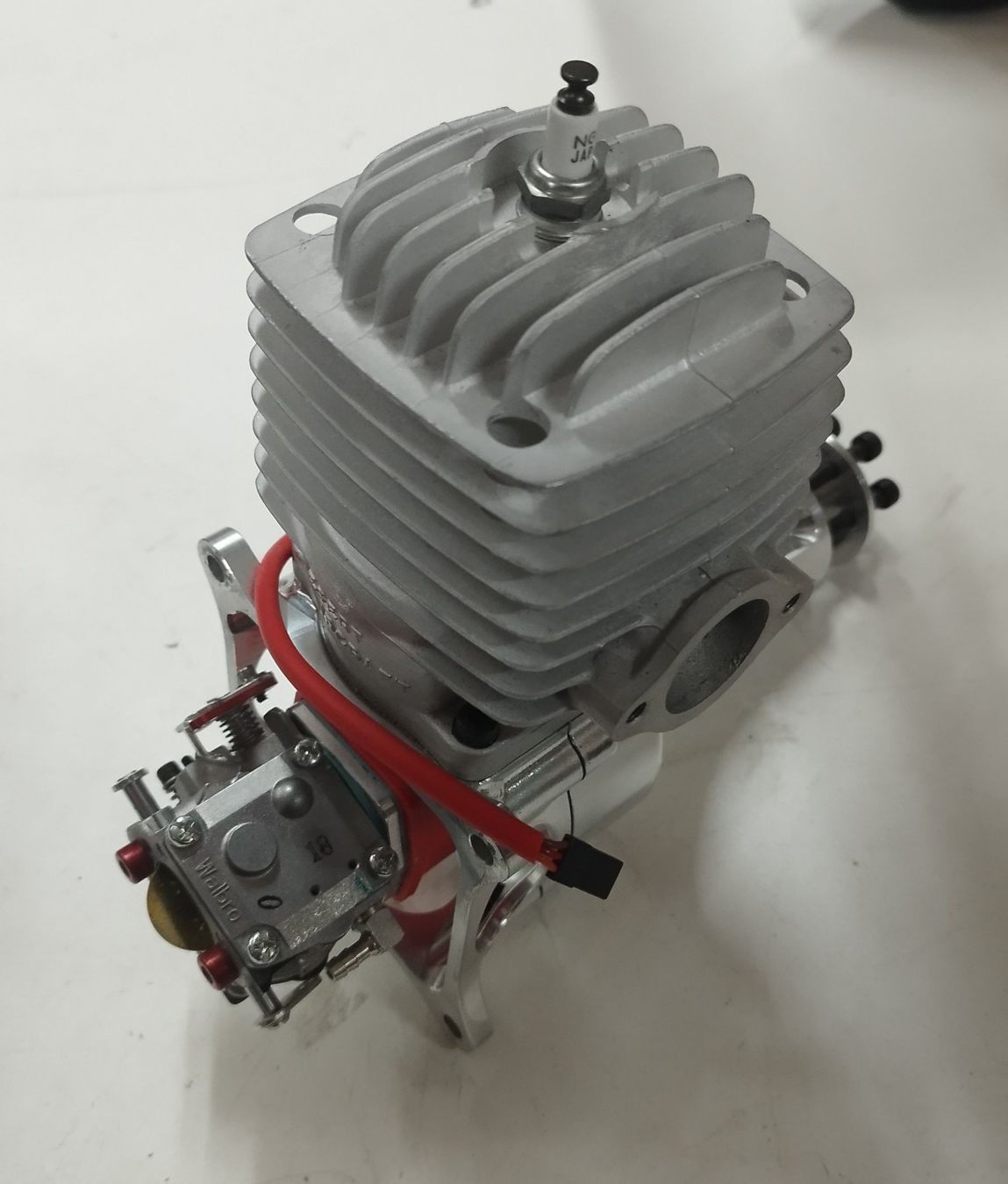Modellismo RC: Neuer DA 85ccm – Nuovo (secondo la descrizione) da Kestenholz venduto da Modellbaukeller 1