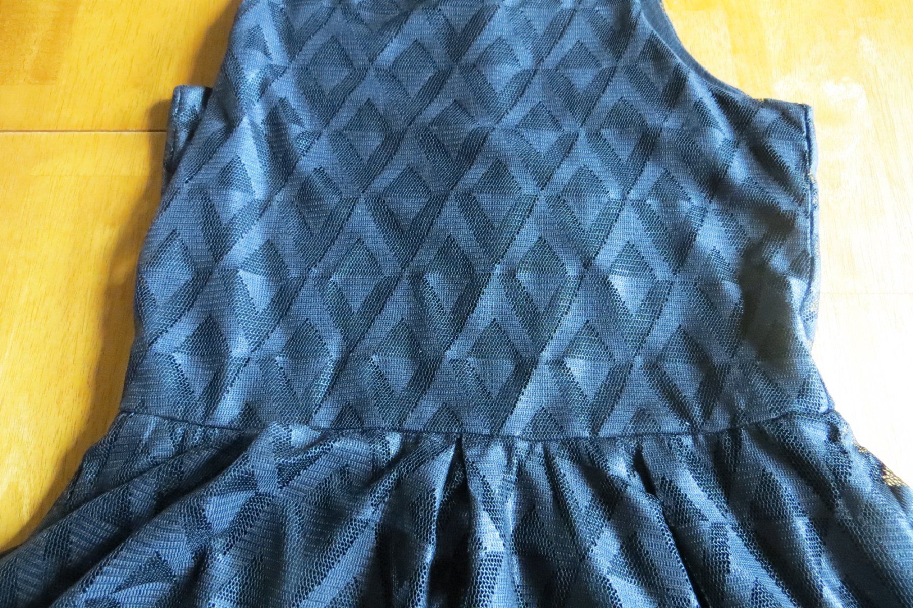 Vestiti & Gonne: robe noir élégante 146 - 152 – Usato da Athenaz (Avusy) venduto da cyrano476 1