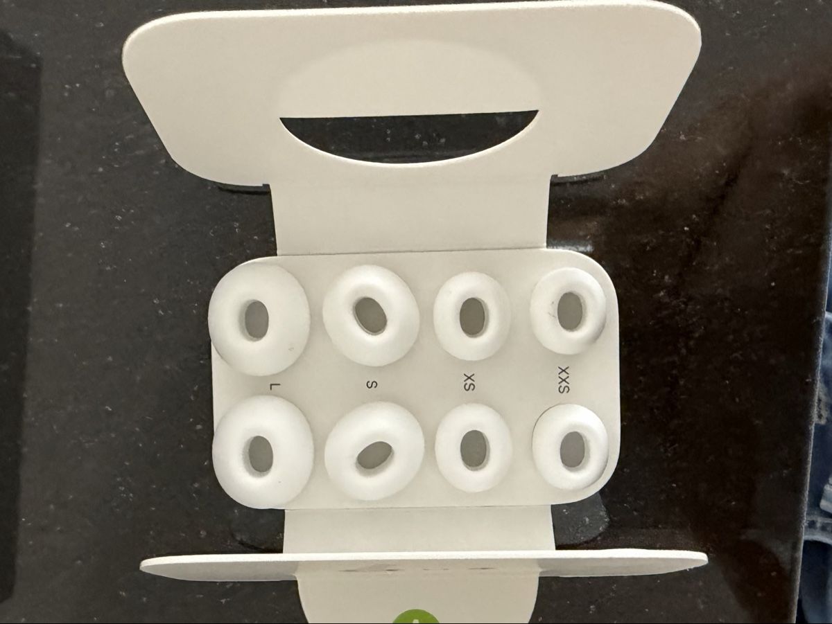 Apple Cuffie: AirPod Pro 3 – Nuovo (secondo la descrizione) da Härkingen venduto da cinemaster 2
