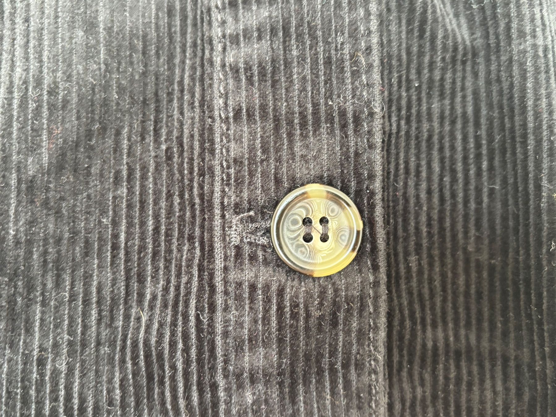 H&M Gonne: Jupe noir en velours côtelé – Usato da Lausanne venduto da line_2kpd 2