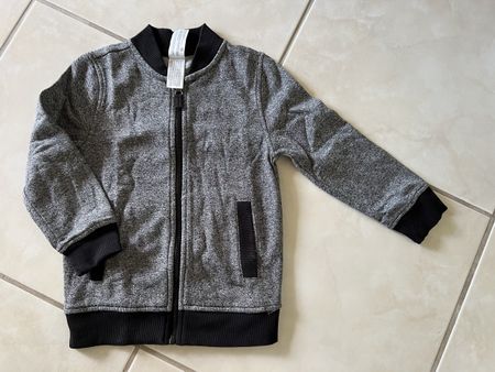 Jacke Gr. 116, neuwertig