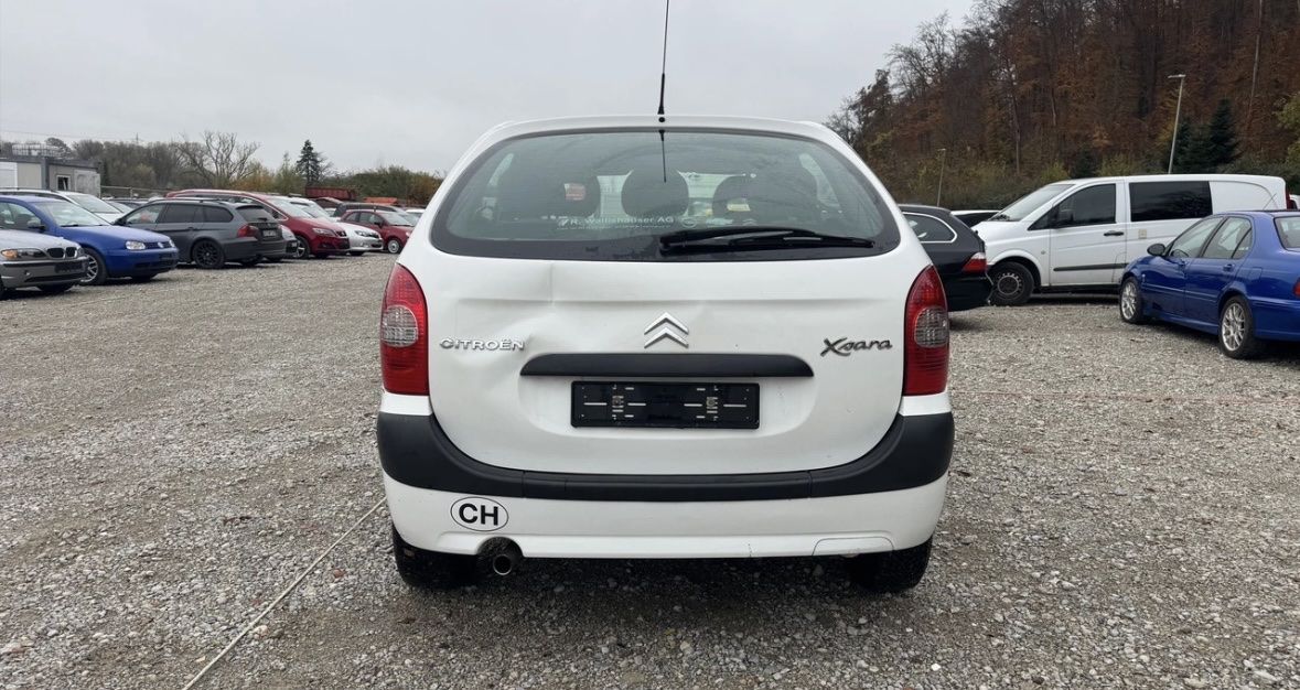 Citroën Automobili: CITROEN Xsara Picasso 1.6i – Usato da Bad Zurzach venduto da Nur.K 7