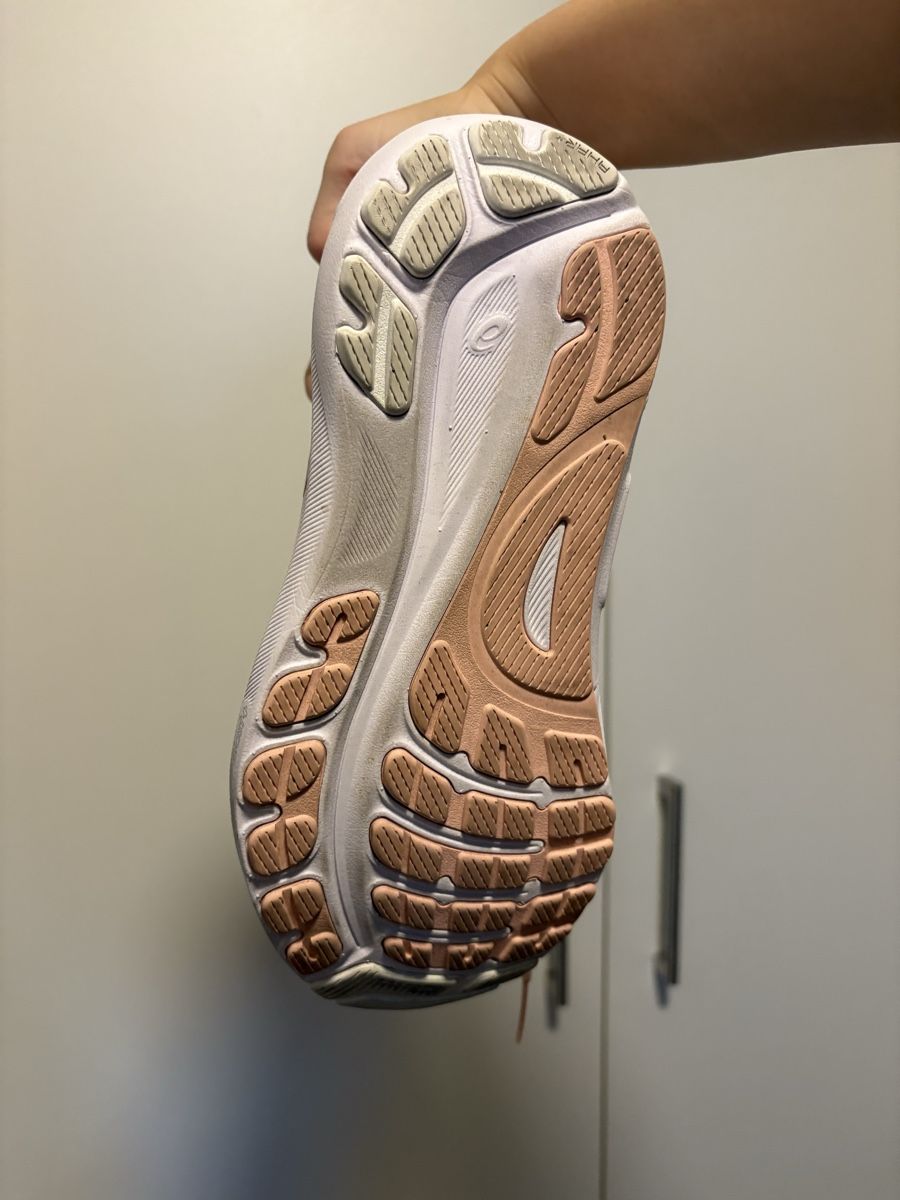 Asics Chaussures femmes: Asics gel kayano 38 – D'occasion à Bern par Schris08 3