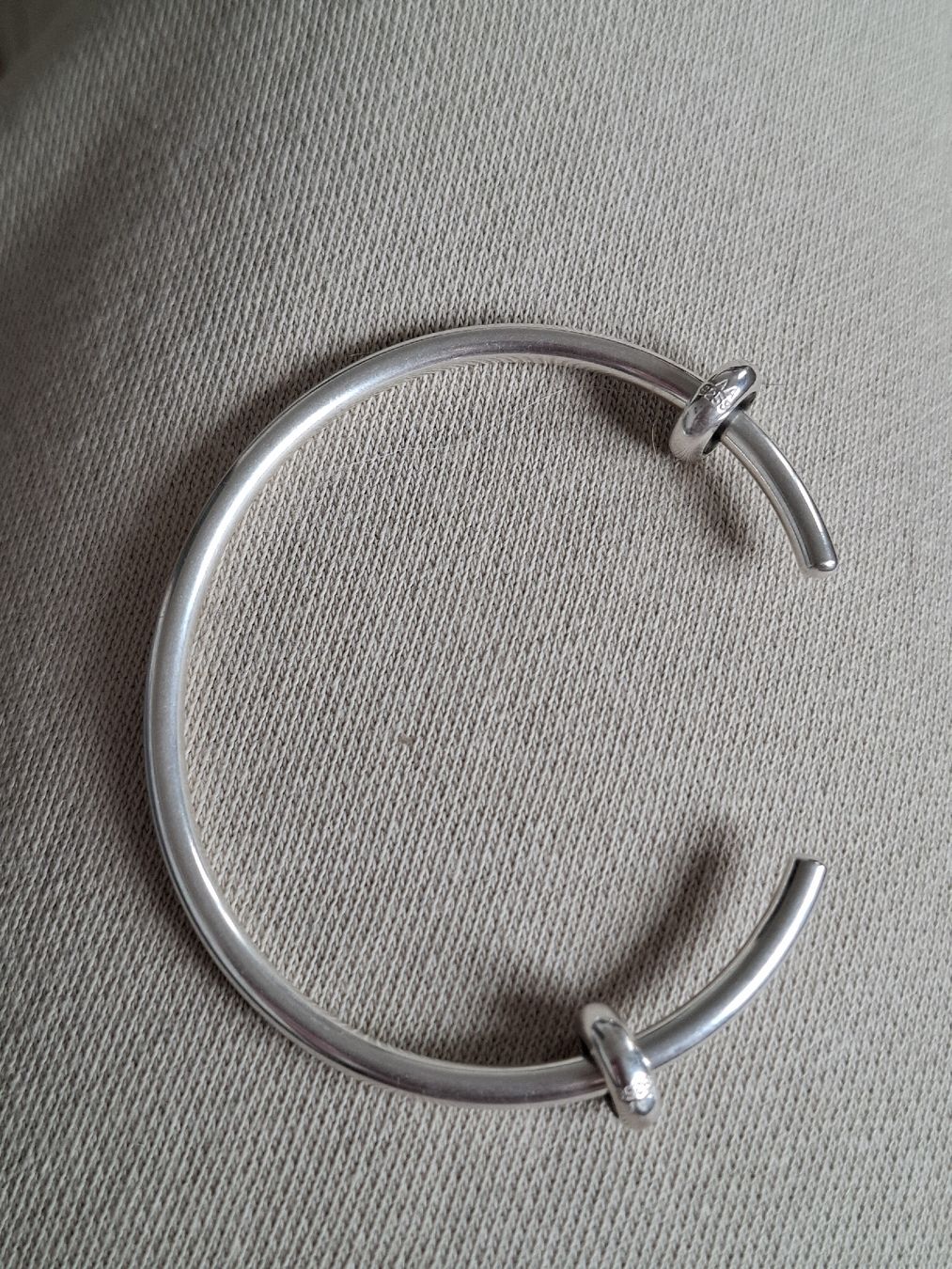 Bracciali & Braccialetti: Jonc Trollbeads en Argent Sterling 925 - Taille XS – Nuovo (secondo la descrizione) da Lausanne venduto da Ptite_Dame