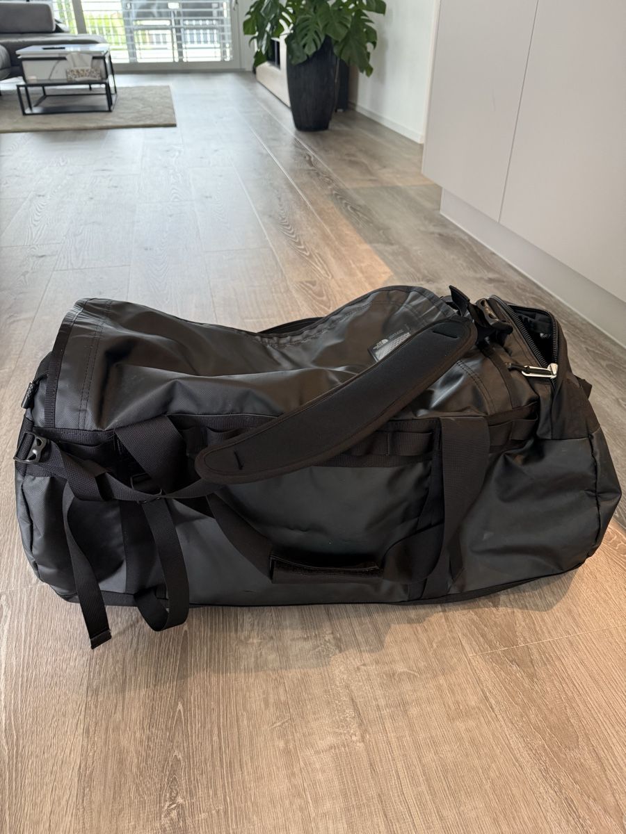 North Face Taschen: The North Face Duffle Bag L – Gebraucht aus Frauenfeld von sha_jyc6