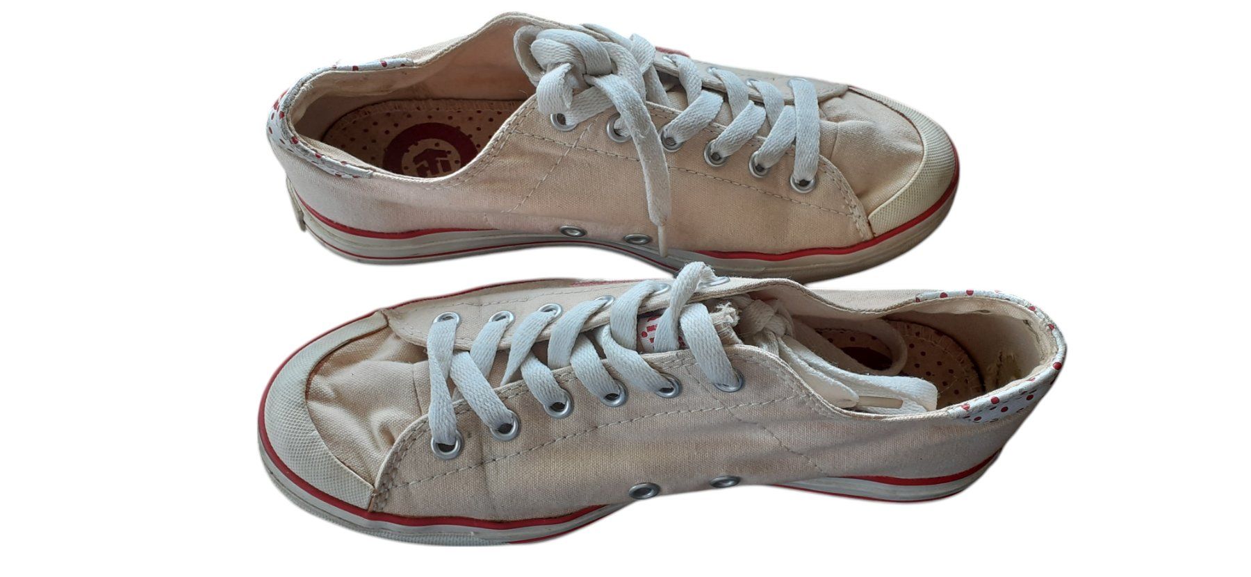 Damenschuhe: Vintage Sneaker – Gebraucht aus Mörschwil von wunderkiste44 2