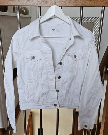 Weisse Jeansjacke Mango Grösse XS 34