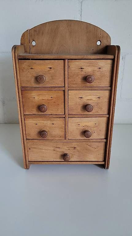 Commodes: Holz Kommode mini mit 7 Schubladen antik – D'occasion à Zofingen par Loop_ReSale