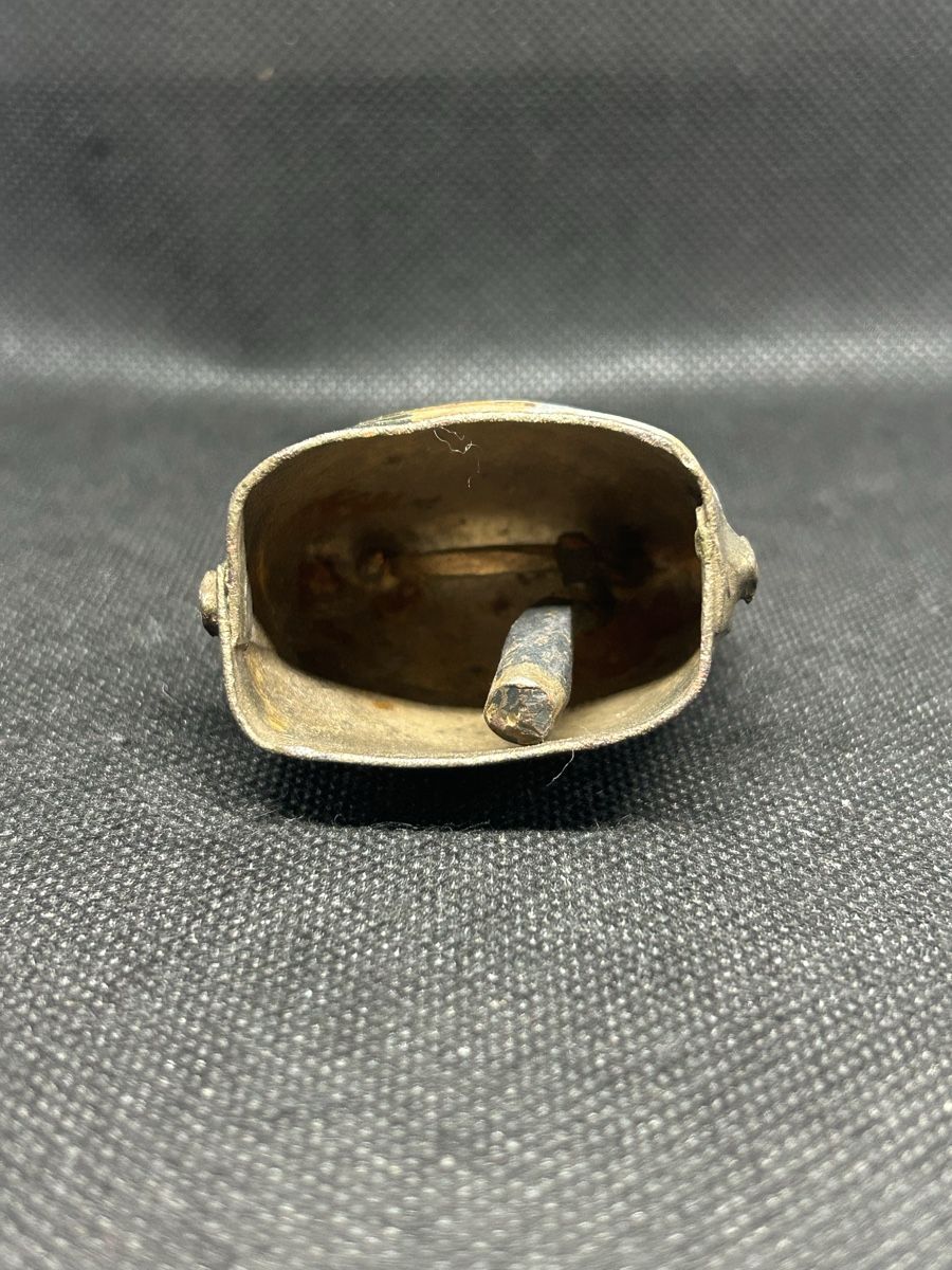 Glocken & Treicheln: Cloche ancienne peinte main Château de Chillon – Gebraucht aus Lausanne von Weber1007 4