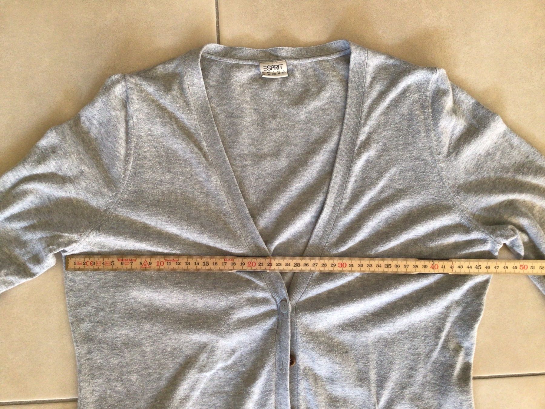 Esprit Top: Cardigan mit Ellenbogen-Patches von ESPRIT – Usato da Frauenfeld venduto da Stehojen 3
