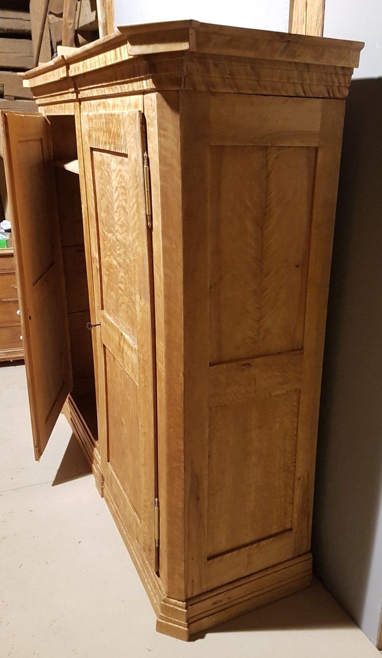 Armadi: Schrank – Usato da kaltbrunn venduto da kralj02 1