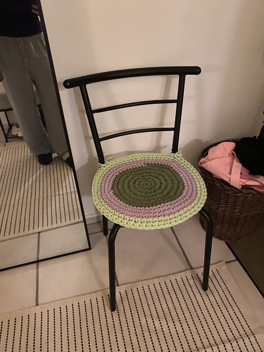 Jysk Tavoli: Gadstrup Tisch-Stuhl-Set von JYSK – Usato da Zürich venduto da yae56 3