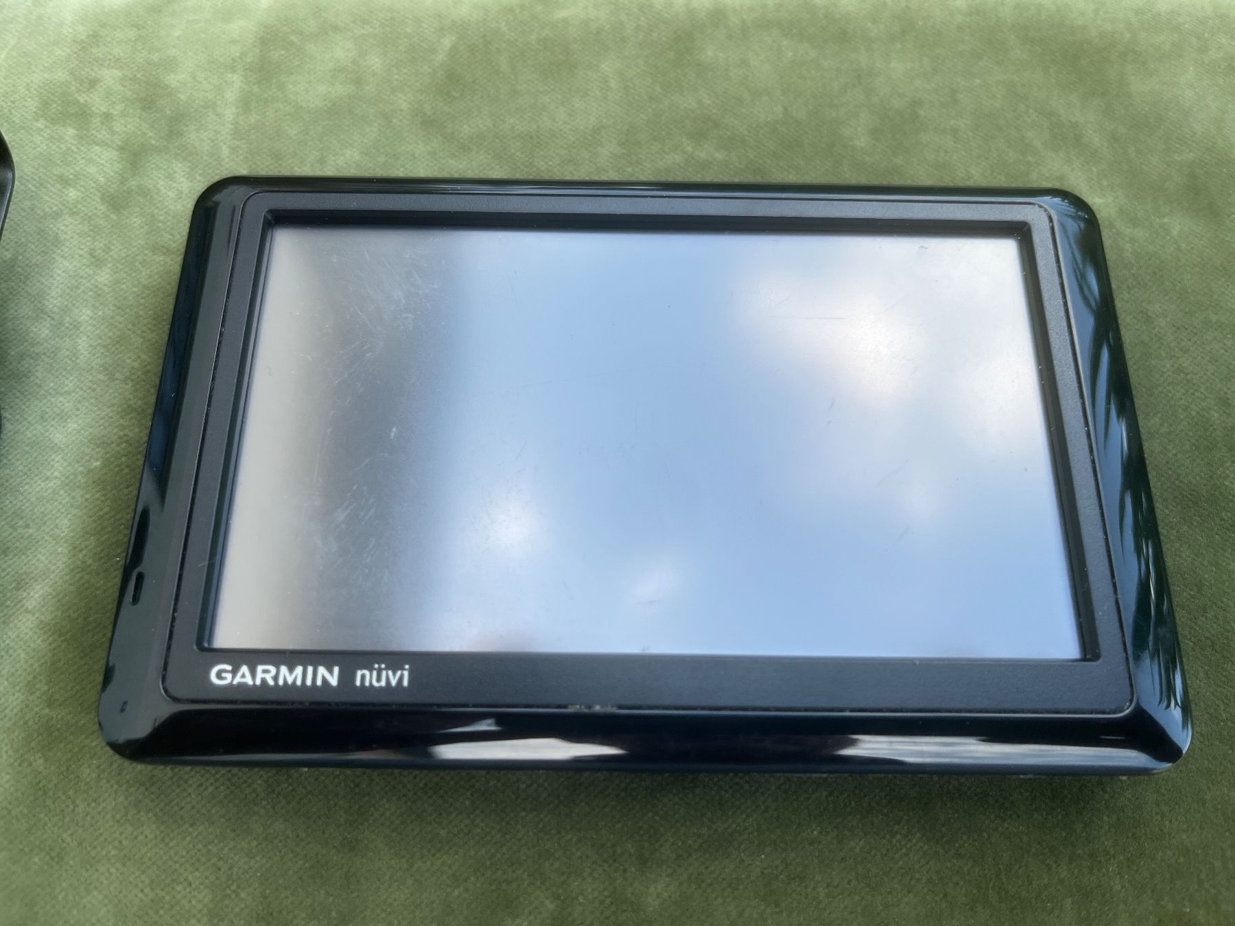 Garmin Navigatori: Navi Garmin Nüvi 1490 LM – Usato da Magden venduto da Hornet2