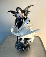 Elfe / Fee mit Drachen