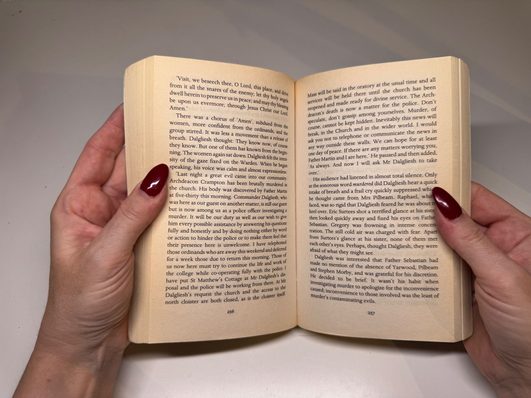 Libri: NOVEL: P.D. James, Death in holy Orders – Usato da Grosswangen venduto da English_books 7