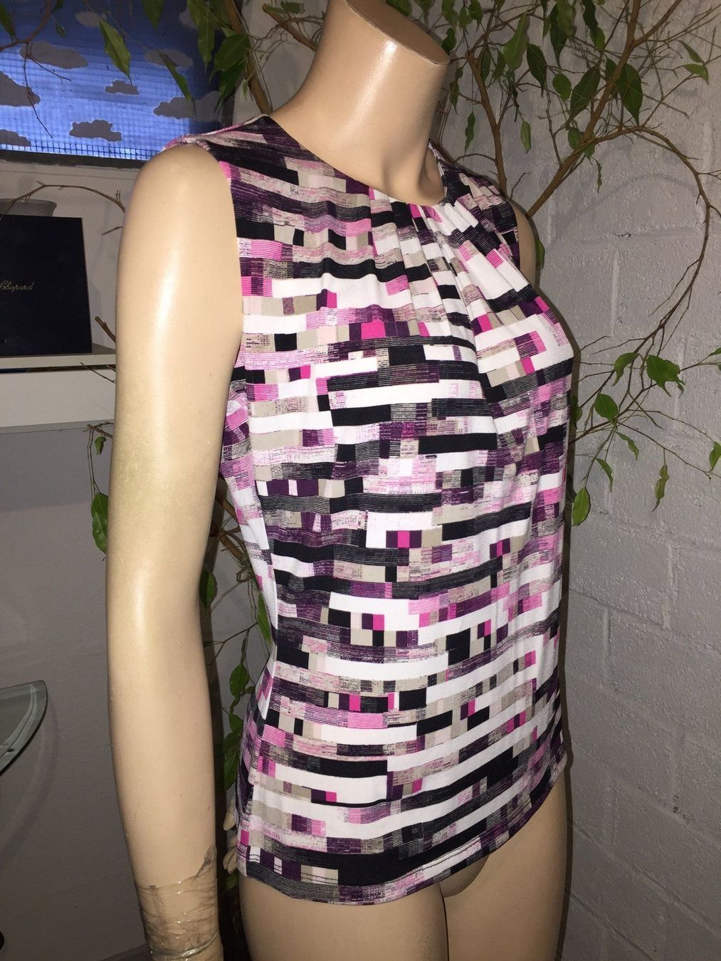 Calvin Klein Top: CALVIN KLEIN Top taille / Grosse S – Usato da Cossonay-ville venduto da Super-Price-Quality 2