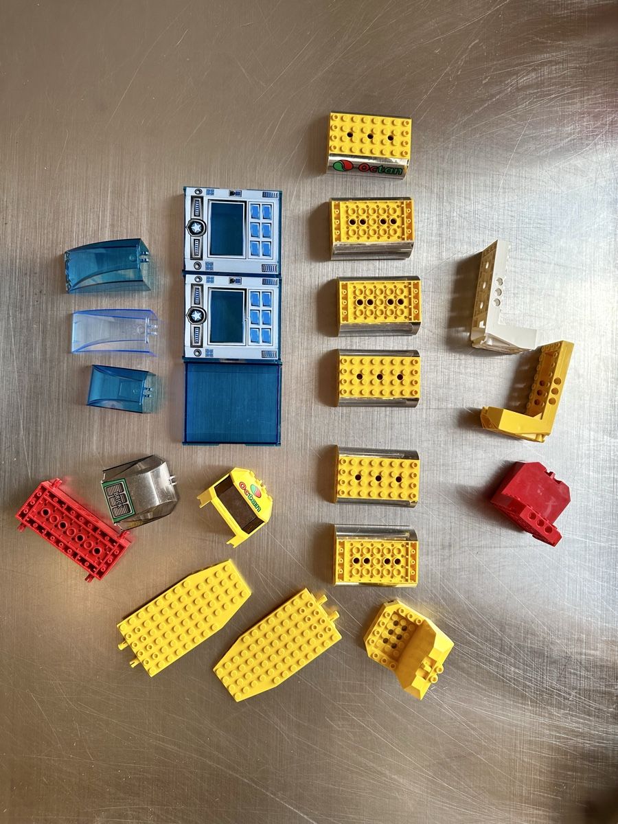 Lego Baukästen: Lego Einzelteile – Gebraucht aus Disentis/Mustér von MadamePottine