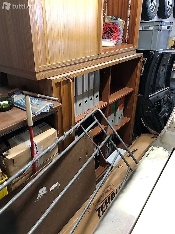 Armadi: Latteral Büro Rollschrank – Usato da Spreitenbach venduto da Strolch