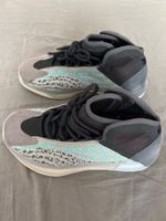 Yeezy 6.5 US / 39.5 Eu Unisex authentic
