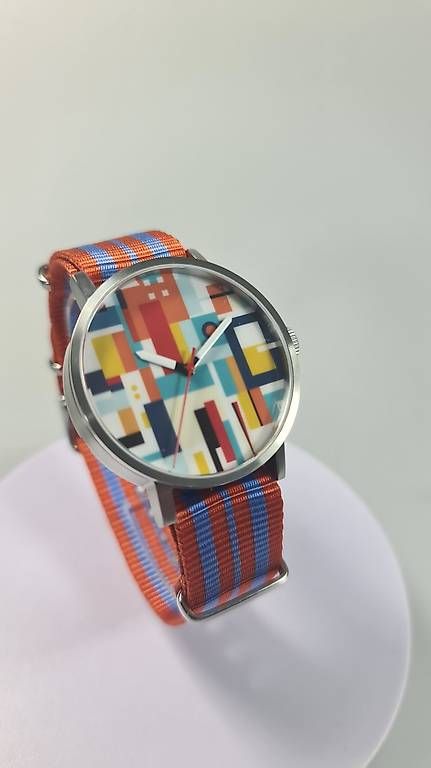 Orologi: Farbenfrohes CONCENTRIC UHREN Unikat 41mm Automatic – Usato da Basel venduto da Subwave
