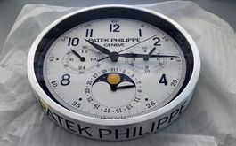Grand Compilation  Patek Phillippe Wanduhr