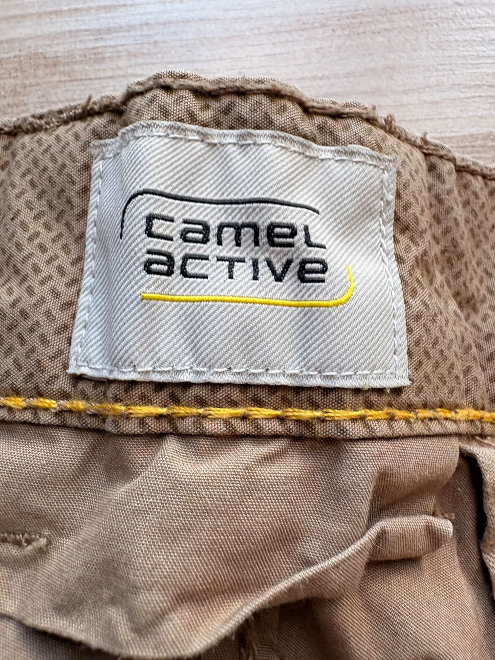Pantaloni: Camel Active Shorts – Usato da Wigoltingen venduto da _vntg_ 1