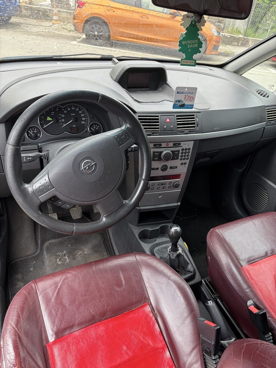 Opel Automobili: Opel Meriva 1.7CDTI 2005 – Usato da Cernier venduto da tom_6qdk 7